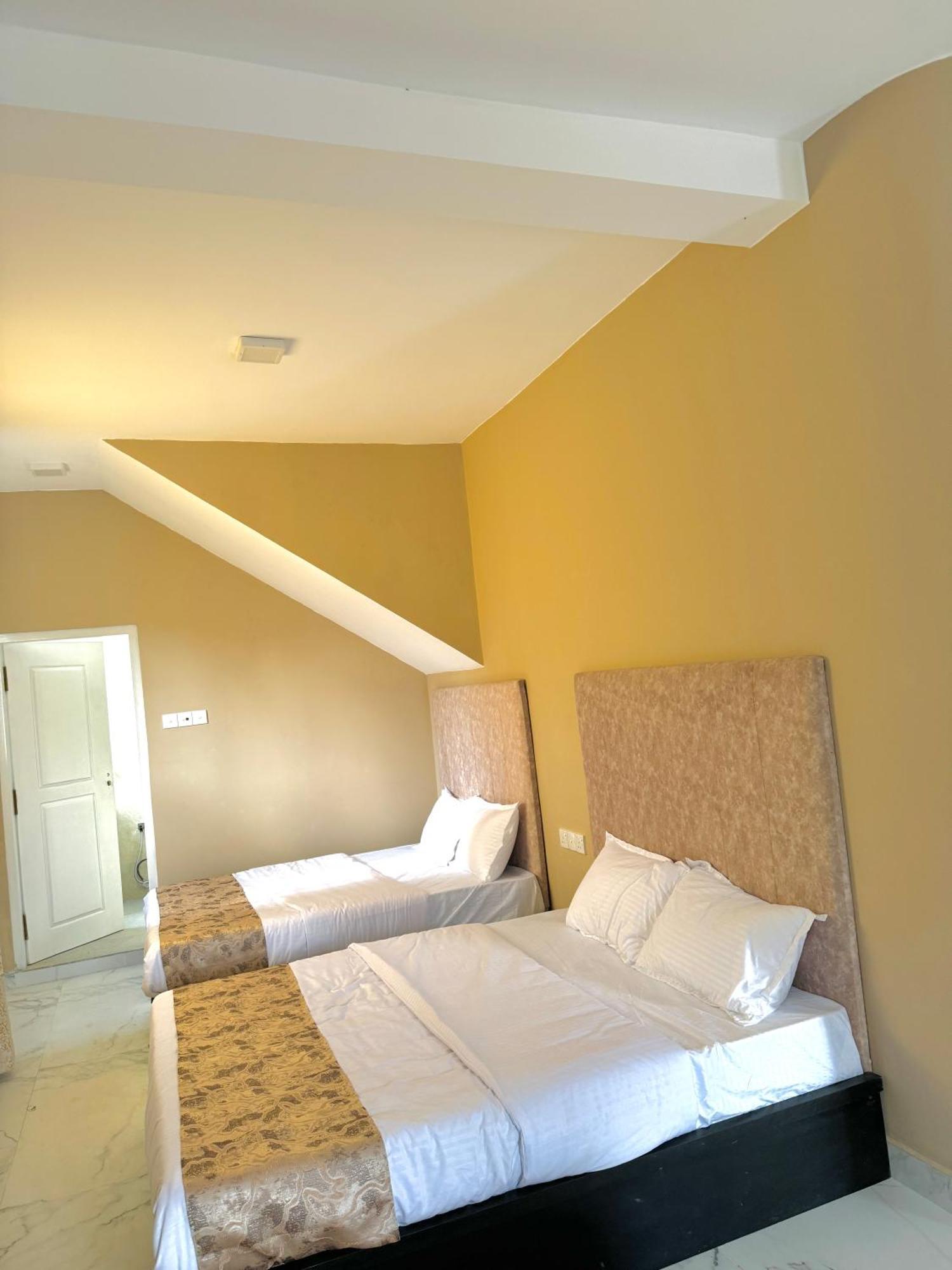 Royal Bliss Hotel Nuwara Eliya Extérieur photo